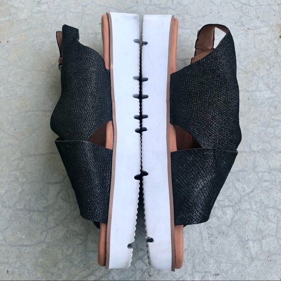 Gentle Souls Sandals Comfort Flatform Platform Black Leather Shimmer Open Toe 10 - Picture 5 of 9